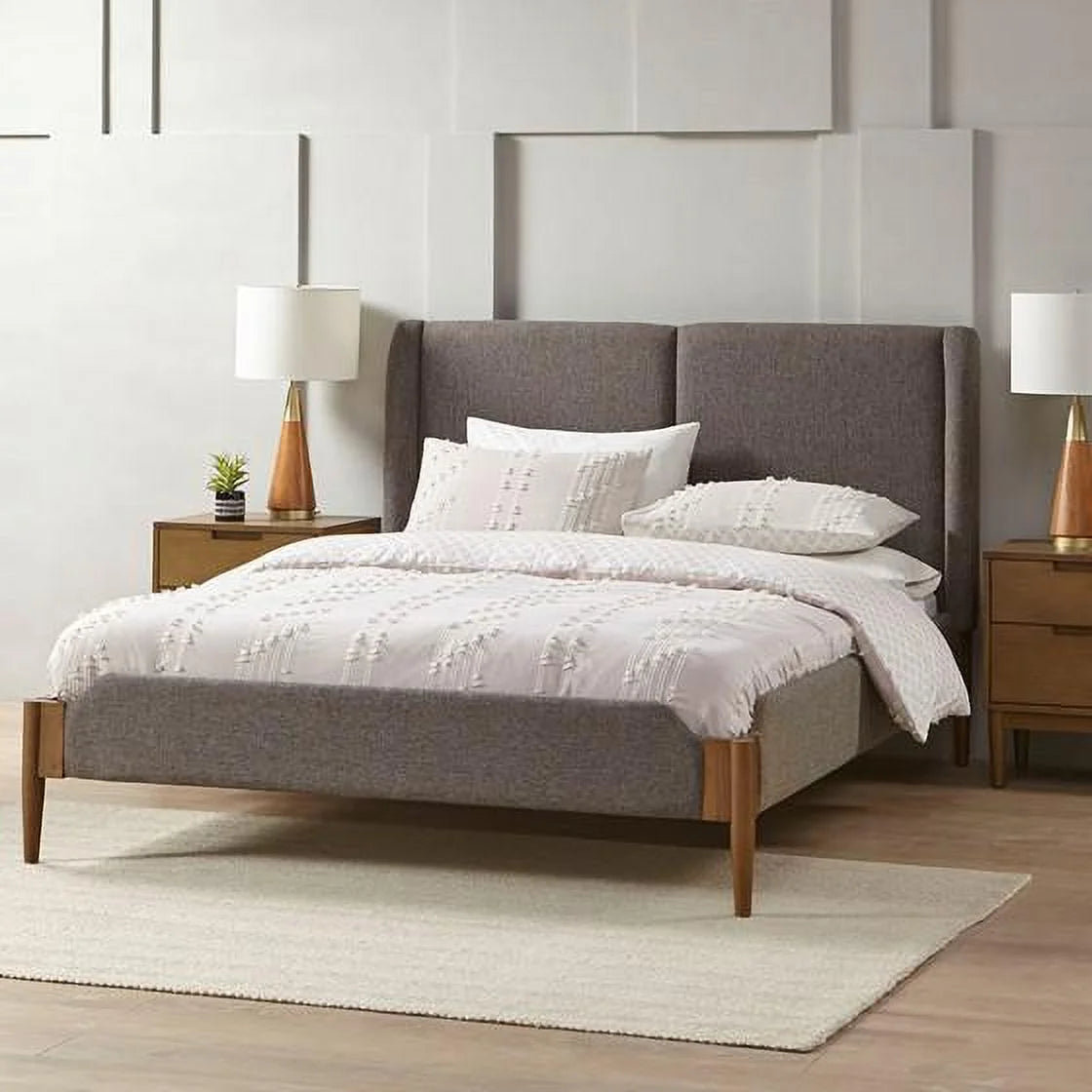 Brown King Size Upholstered Bed D6355