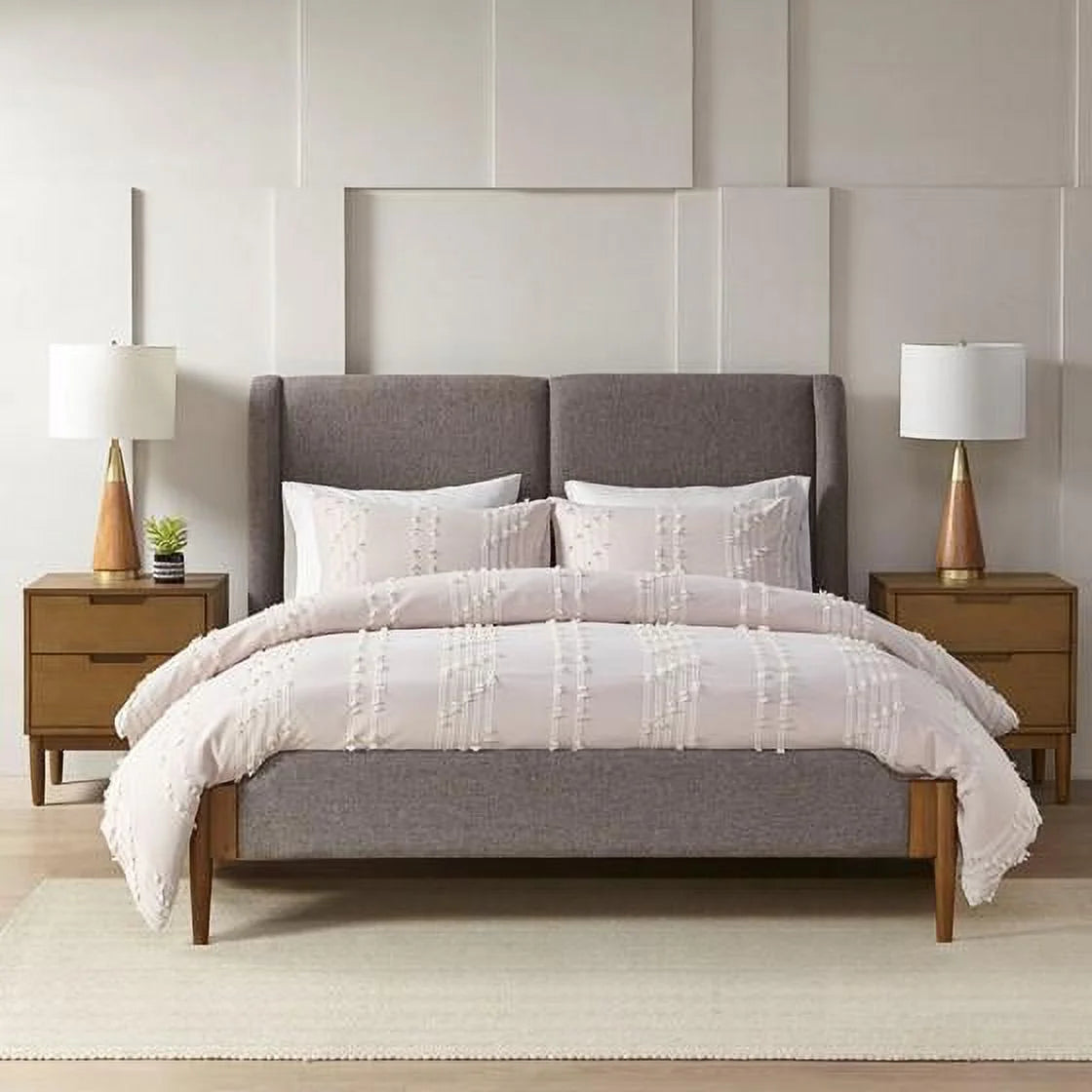 Brown King Size Upholstered Bed D6355